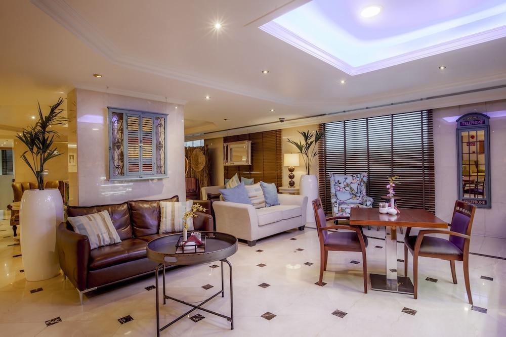 Golden Sands Апарт-готель 3*
